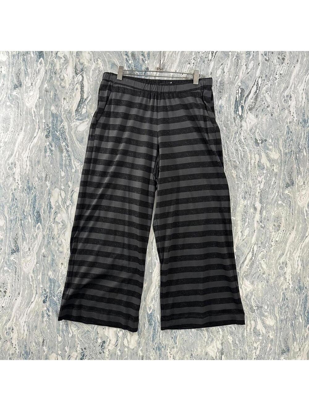 Indie Urban striped lounge pants (4)